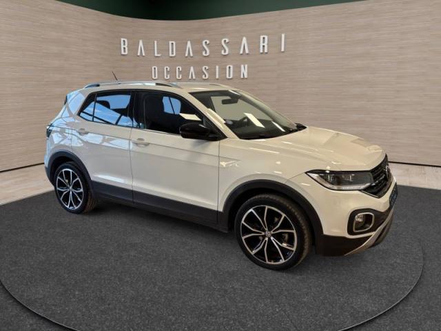 Volkswagen T-Cross image 2