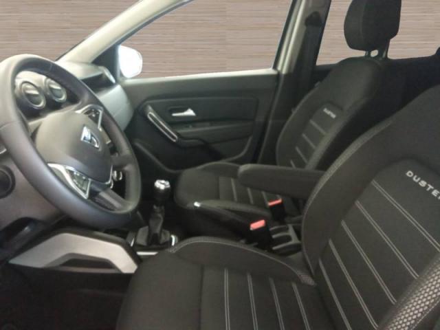 Dacia Duster image 1