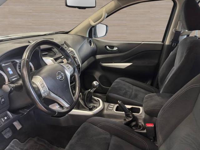 Nissan Navara image 6