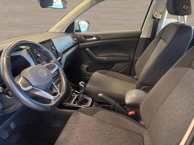 Volkswagen T-Cross image 1