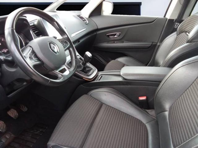 Renault Grand Scénic image 7