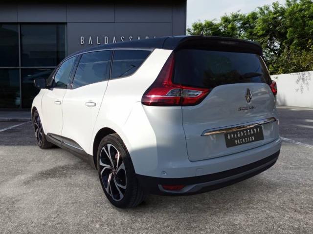 Renault Grand Scénic image 1