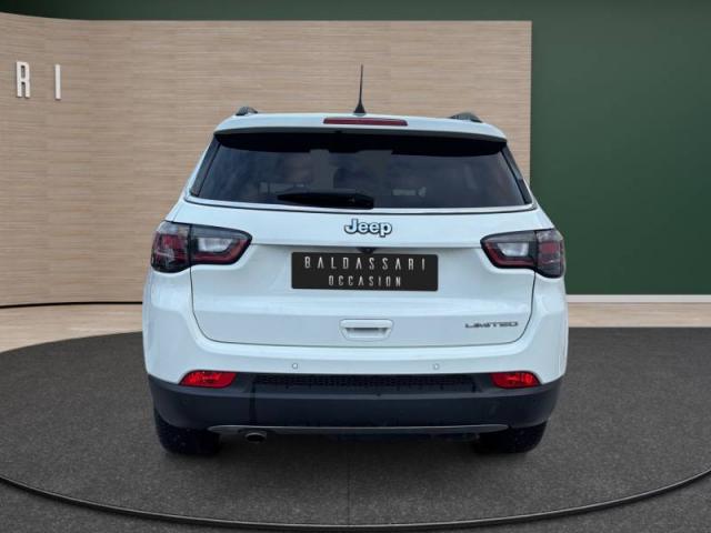 Jeep Compass image 5