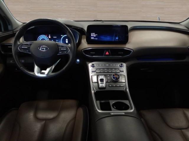 Hyundai Santa Fe image 1