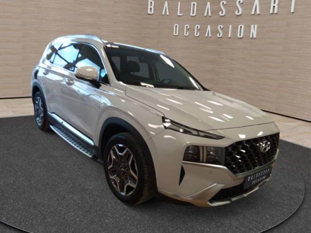 Hyundai Santa Fe image 8