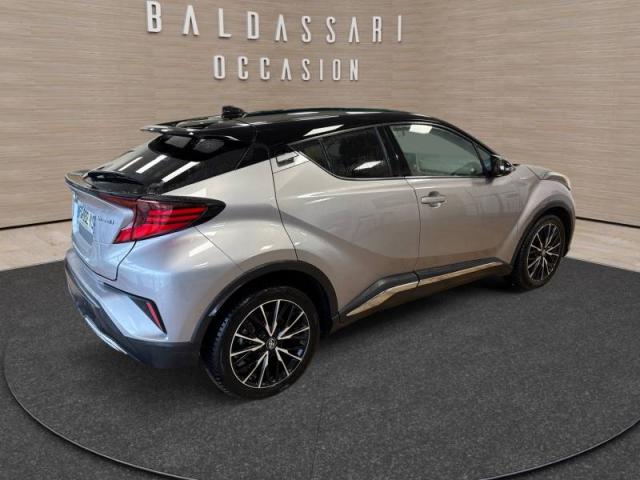 Toyota C-Hr image 9