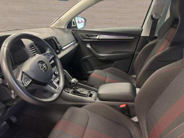 Skoda Karoq image 5
