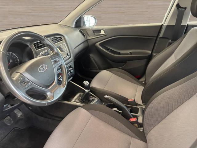 Hyundai I20 image 9