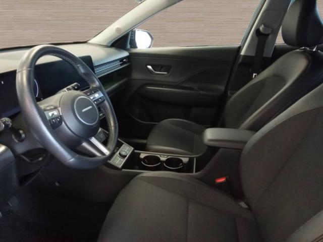 Hyundai Kona image 2