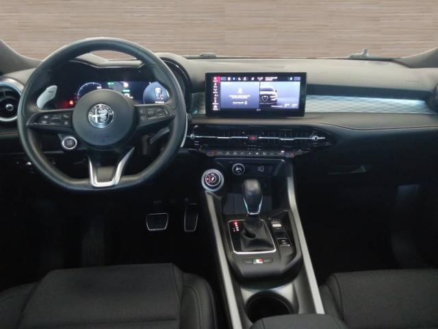 Alfa Romeo Tonale image 1