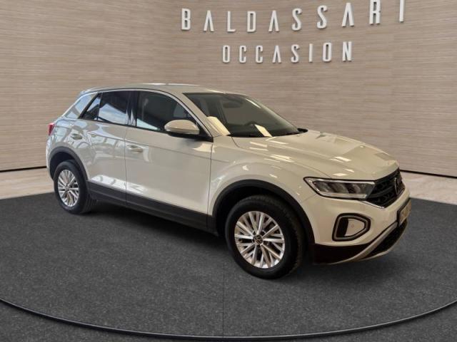 Volkswagen T-Roc image 8