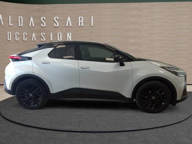 Toyota C-Hr image 4