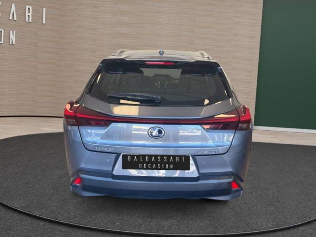 Lexus Ux image 7