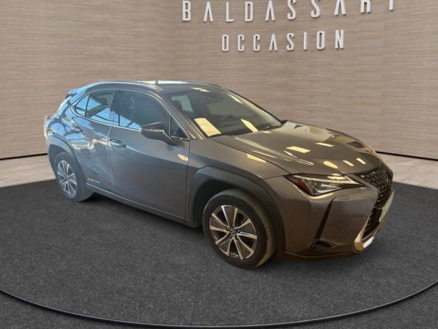 Lexus Ux image 8