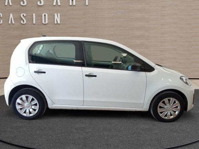 Volkswagen Up! image 3