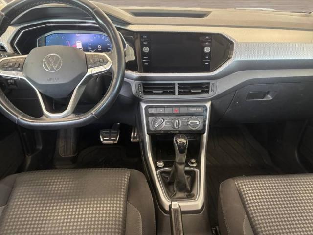 Volkswagen T-Cross image 2