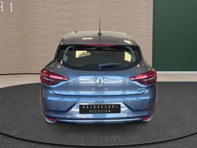 Renault Clio image 2
