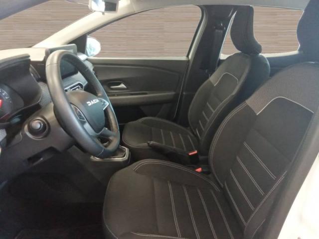 Dacia Sandero image 1