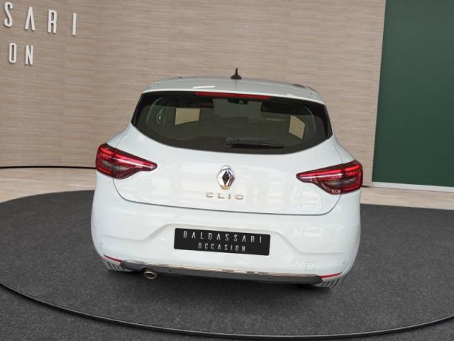 Renault Clio image 9