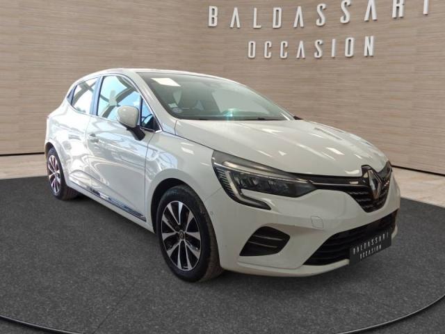 Renault Clio image 8