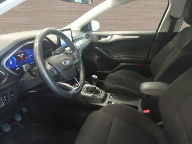 Ford Focus image 9