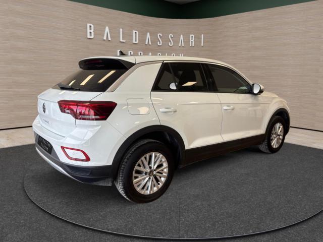 Volkswagen T-Roc image 7