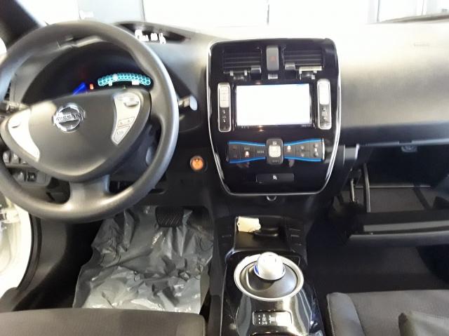 Nissan Leaf image 1
