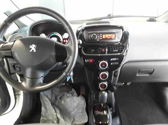 Peugeot Ion image 7