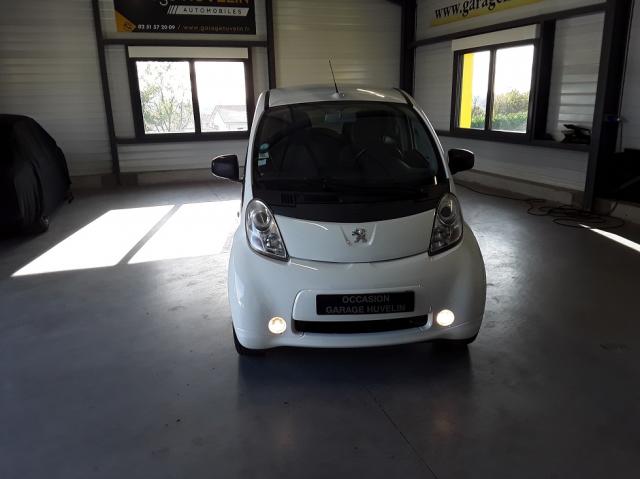 Peugeot Ion image 5