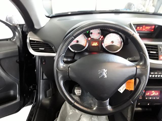 Peugeot 207 Cc image 4