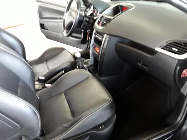 Peugeot 207 Cc image 3