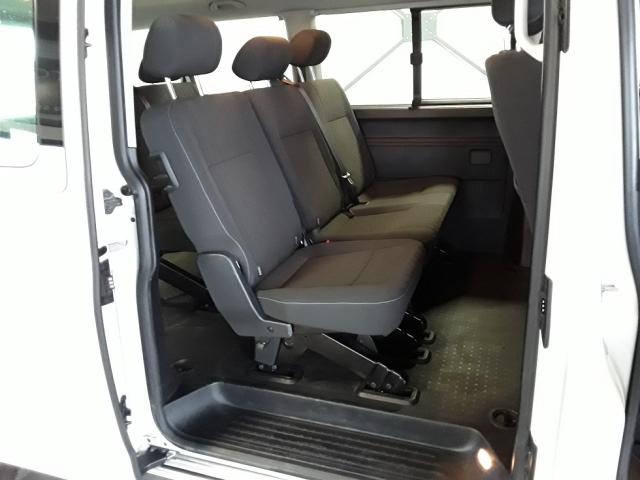 Volkswagen Caravelle image 4