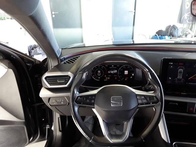 Seat Leon image 3