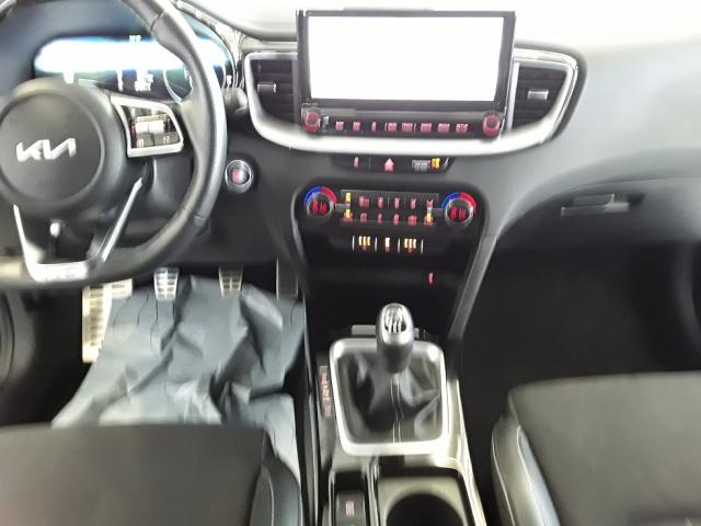 Kia Ceed image 3