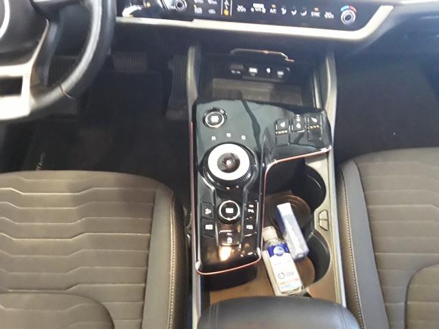 Kia Sportage image 6