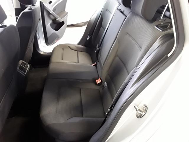 Volkswagen Golf Sw image 2