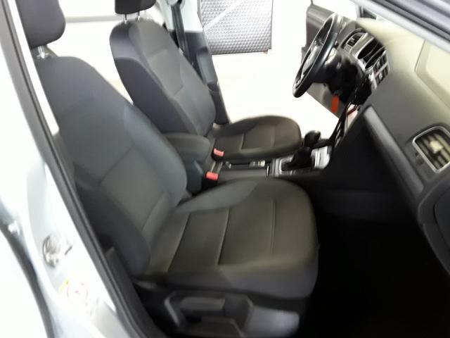 Volkswagen Golf Sw image 7