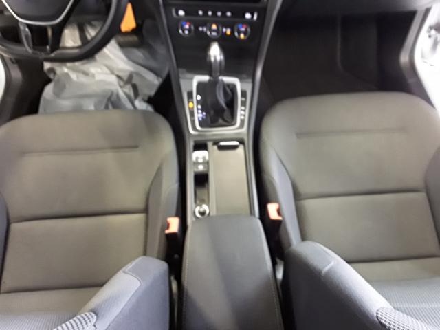 Volkswagen Golf Sw image 4