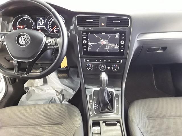 Volkswagen Golf Sw image 3
