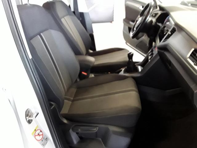 Volkswagen T-Roc image 8