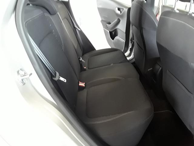 Ford Fiesta image 6