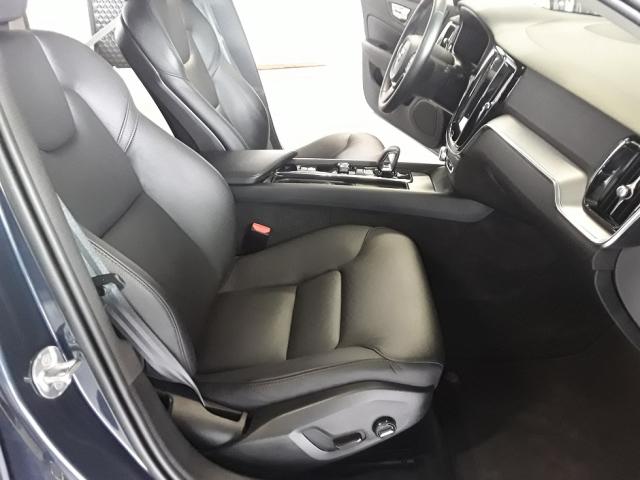 Volvo V60 image 3