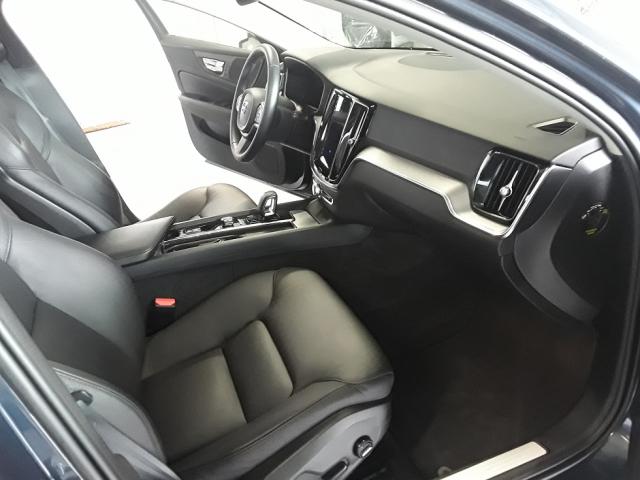 Volvo V60 image 8