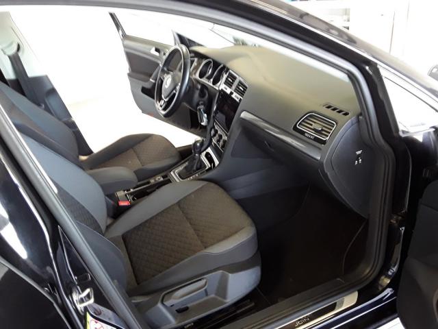 Volkswagen Golf image 2