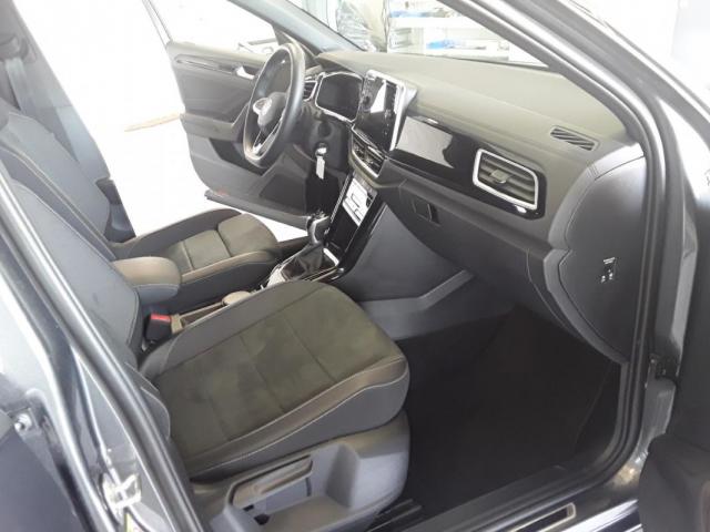 Volkswagen T-Roc image 4
