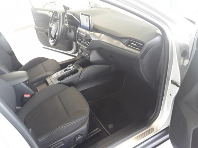 Ford Focus image 2