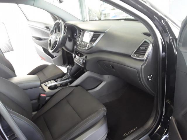 Hyundai Tucson image 2