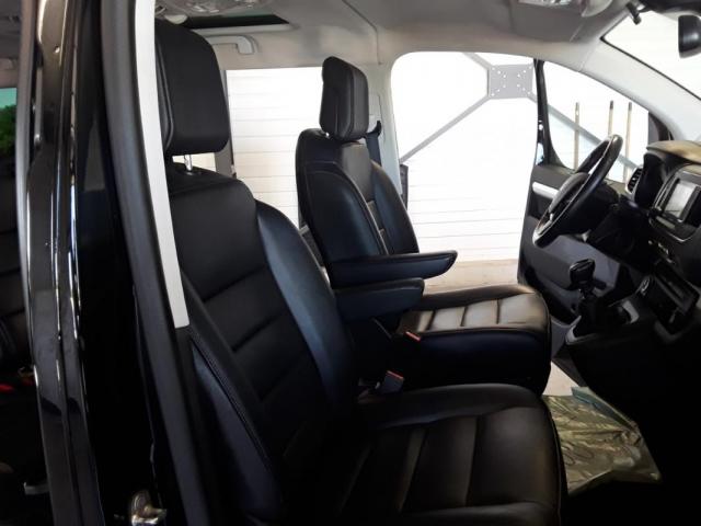 Peugeot Traveller image 7