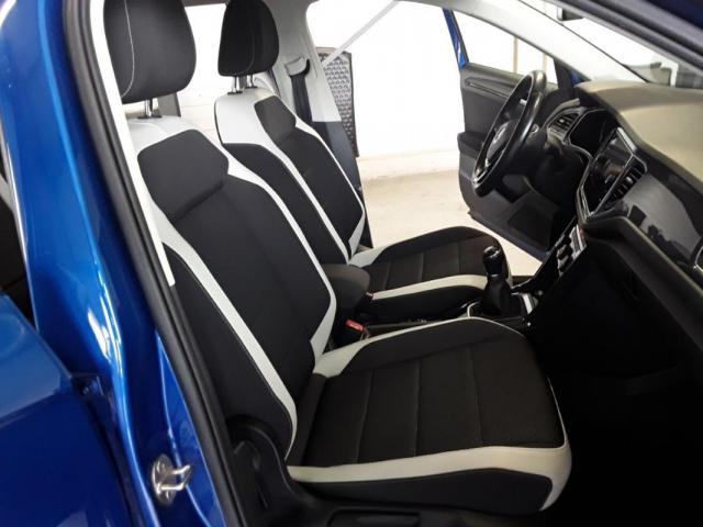 Volkswagen T-Roc image 5
