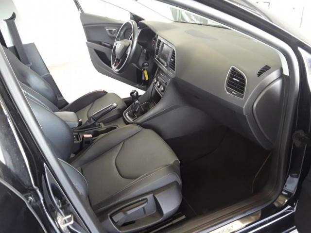 Seat Leon image 5